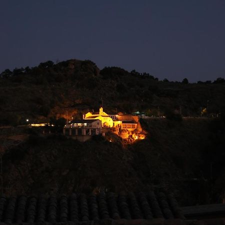 El Descanso En 托萊多 外观 照片